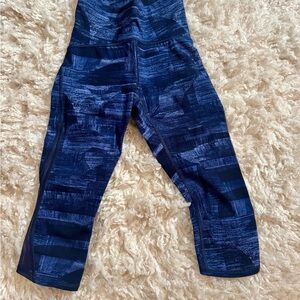 Lululemon Athletica Navy Abstract Leggings